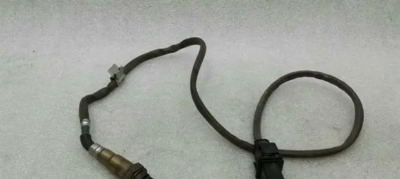 Mercedes-Benz C W205 Lambda probe sensor A0005423400