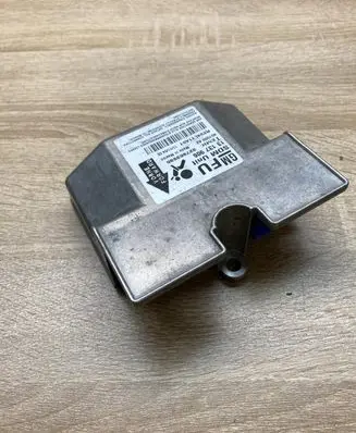 Opel Astra H Airbag control unit/module 13137906