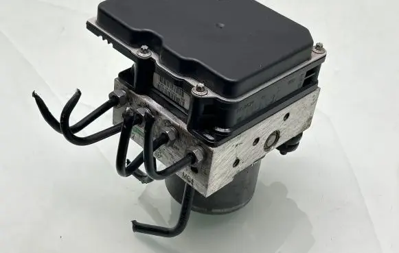 Nissan Qashqai ABS Pump 47660BR90A 0265252211 13032783