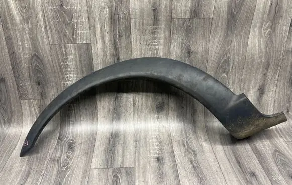 Volvo XC70 Front arch trim 8620128 9190877