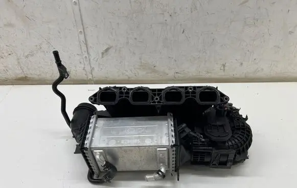 Volkswagen T-Cross Intercooler radiator 04E145785P 05E129709S