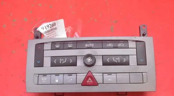 Citroen C5 Climate control unit 96573328
