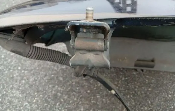 Audi A4 S4 B5 8D Tailgate/trunk/boot hinge