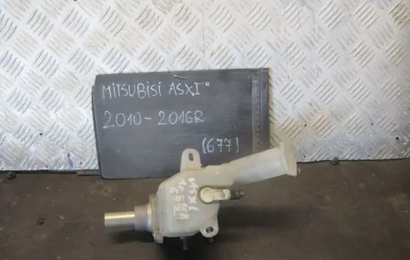 Mitsubishi ASX Master brake cylinder