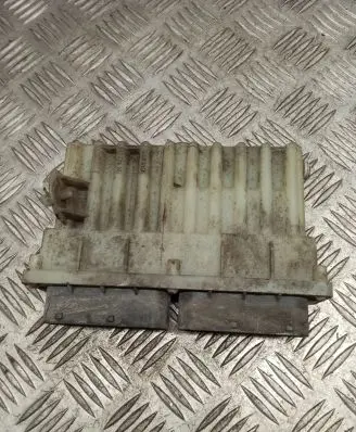 Opel Zafira A Fan control module 24462346