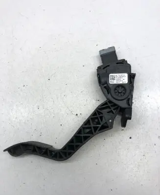Peugeot 207 Accelerator throttle pedal 9671433780 6PV00994941