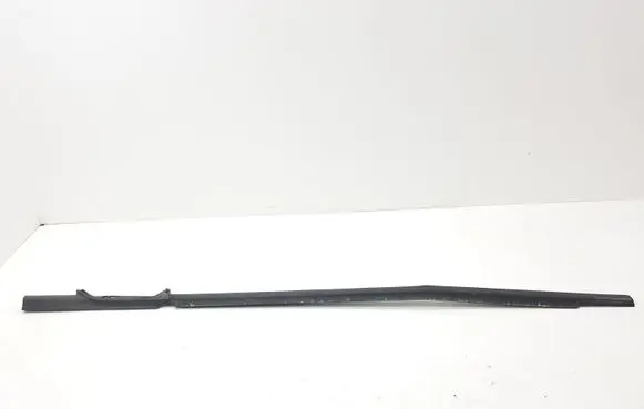 Peugeot 807 Front door glass trim molding