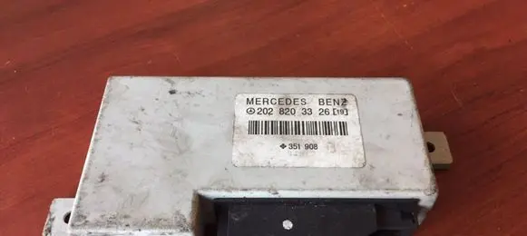 Mercedes-Benz C W202 Other control units/modules 2028203326