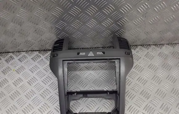 Opel Zafira B Head unit multimedia control 13162556