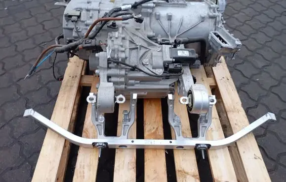 Porsche Taycan 9J1 Engine 9J1901141D