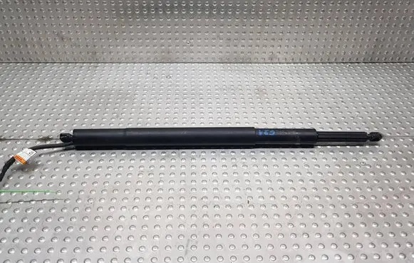 BMW 3 G20 G21 Tailgate strut S26370491 7453413
