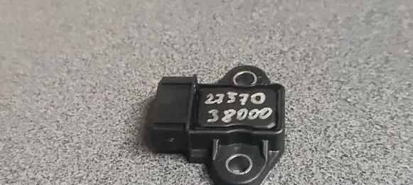Hyundai Santa Fe Sensor 38000 2737038000