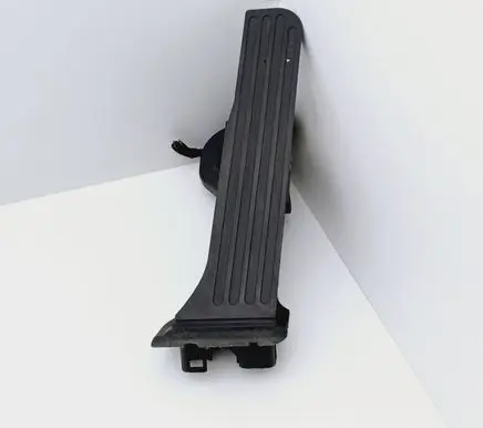 Audi A3 S3 8P Accelerator throttle pedal 1K0721503P