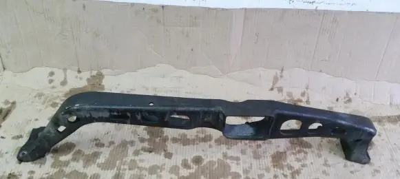Audi A4 S4 B8 8K Engine mount bracket