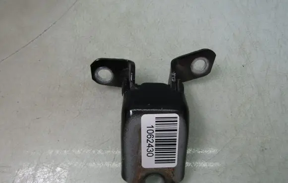 Mazda 3 Front door upper hinge 