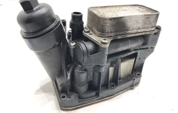 BMW 4 F32 F33 Oil filter mounting bracket 8507627