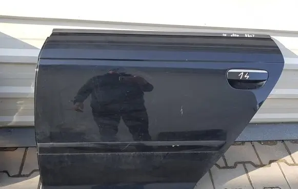 Audi A3 S3 8P Rear door 
