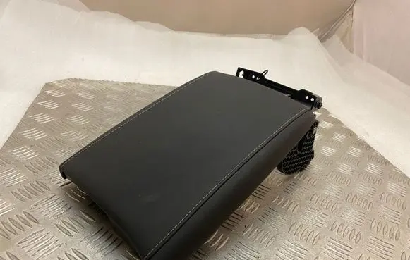 Lexus RX 450H Armrest