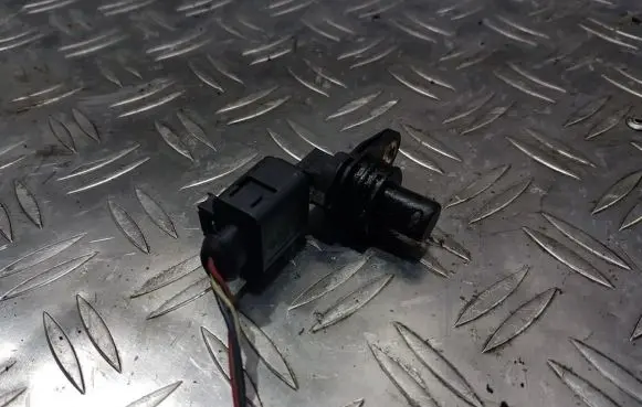 Volkswagen Polo Camshaft position sensor 036907601c