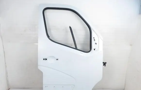 Renault Master III Front door 