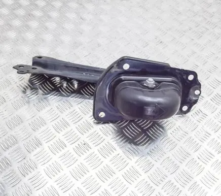 Toyota Prius (XW50) Rear upper control arm/wishbone