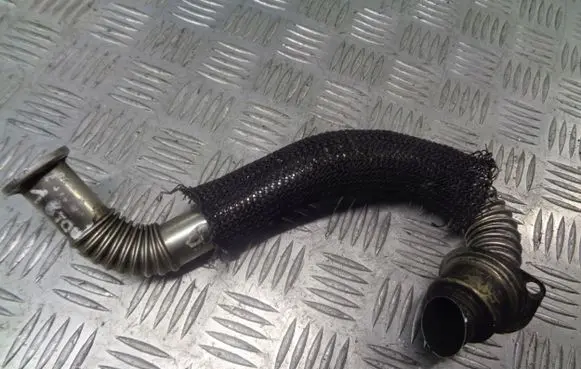 Ford Focus EGR valve line/pipe/hose 9646996380