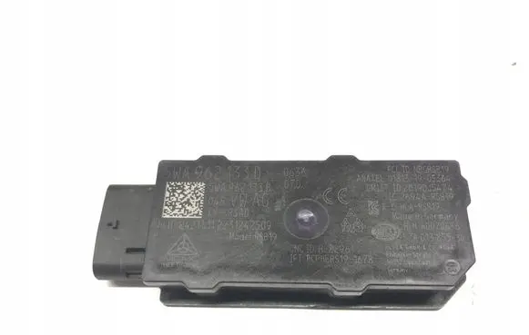Audi Q4 Sportback e-tron Keyless system antenna 5WA962133D