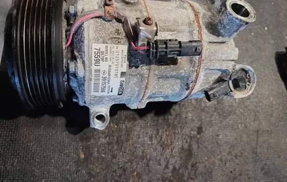 Opel Insignia B Engine control unit/module 012570101B5 39157559