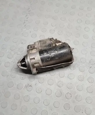 BMW 7 E38 Starter motor 1005821532