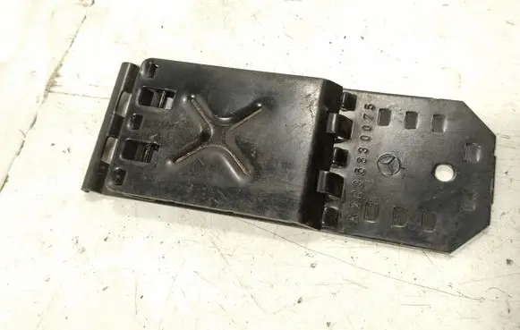 Mercedes-Benz E W211 Other interior part A2035830075