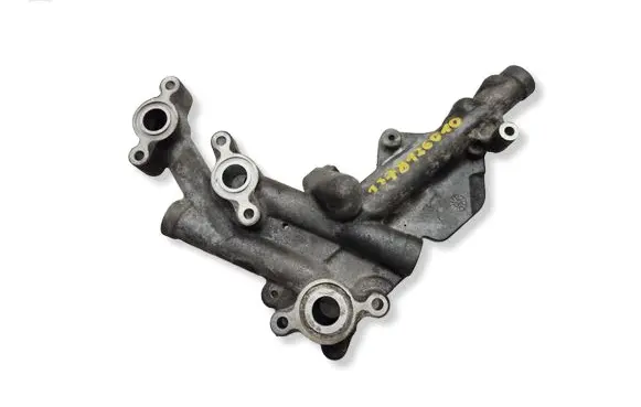 Toyota Corolla E120 E130 Oil filter mounting bracket 1578126010