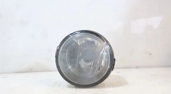 Nissan Note (E11) Front fog light