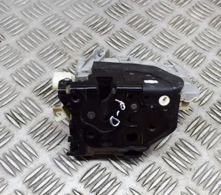 Porsche Cayenne (92A) Front door lock 8J1837016A