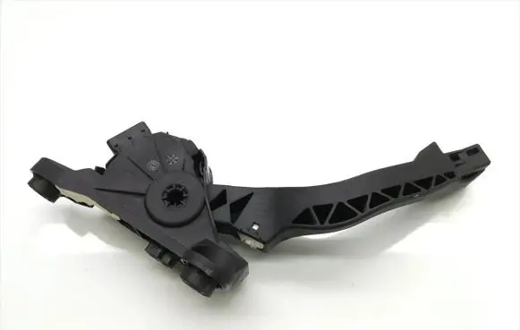 KIA Ceed Accelerator throttle pedal 32700-XXXXX