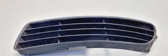 Audi A4 S4 B5 8D Front bumper lower grill 8D0807345