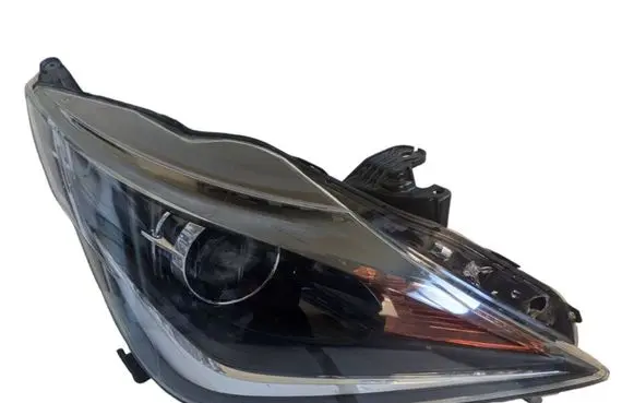 Toyota Aygo AB40 Headlight/headlamp MDE116203R