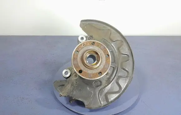 Skoda Superb B5 (3U) Front wheel hub spindle knuckle 5Q0407257C