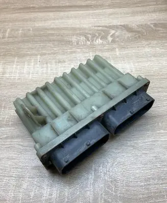 Opel Astra G Coolant fan relay 09131732 252619