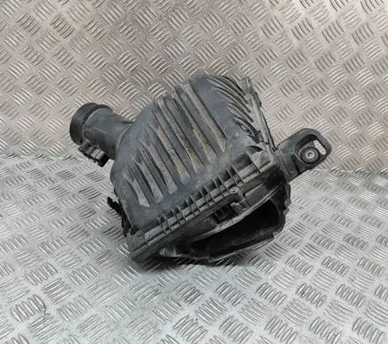 BMW X2 F39 Air filter box 8655834