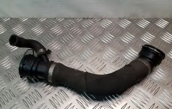 BMW 7 E65 E66 Engine coolant pipe/hose 7789724