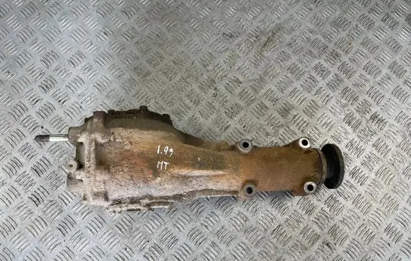 Subaru Impreza I Rear differential