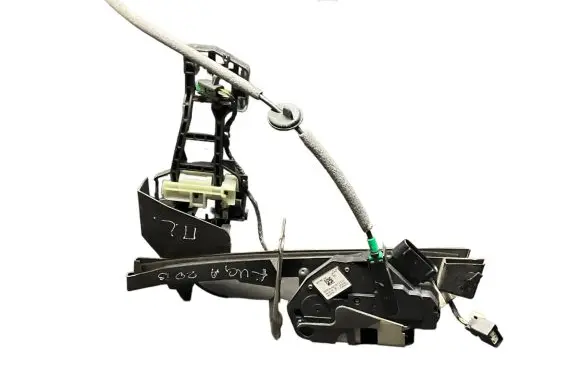 Ford Kuga II Front door lock BM5AA21813DD 921763104