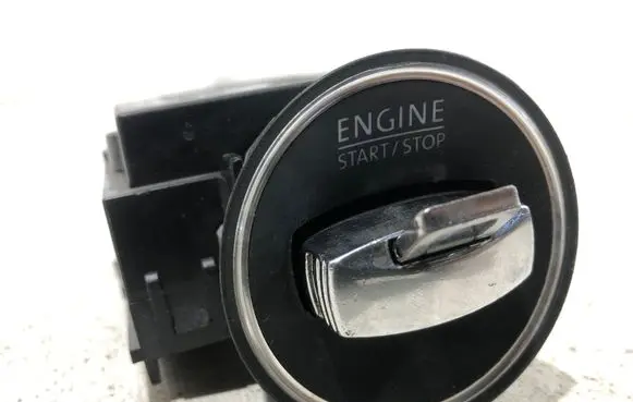 Volkswagen PASSAT B6 Ignition lock 3C0905843R