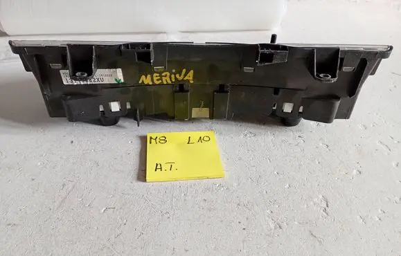 Opel Meriva A Speedometer (instrument cluster) 88311302 13110682XU
