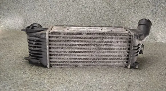 Peugeot 407 Intercooler radiator 9645682880