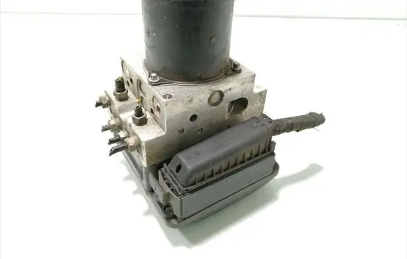 BMW 5 E60 E61 ABS Pump 6783360 0130108126 0265960327