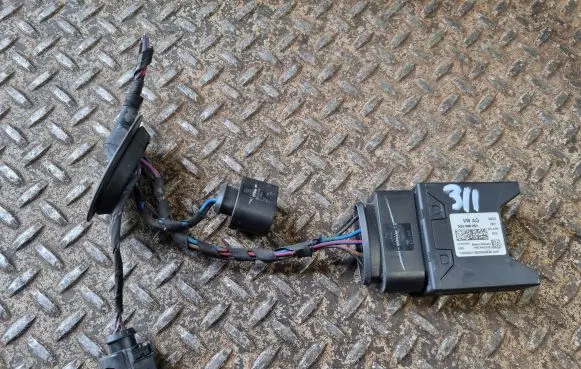 Volkswagen Tiguan Allspace Fuel injection pump control unit/module 3Q0906093