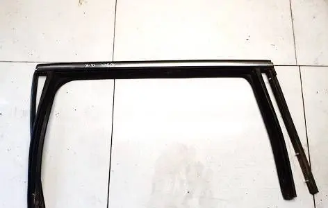 Rubber seal rear door