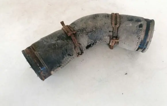 Volkswagen Polo IV 9N3 Intercooler hose/pipe