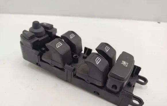 Volvo S80 Electric window control switch 30773269 03454200
